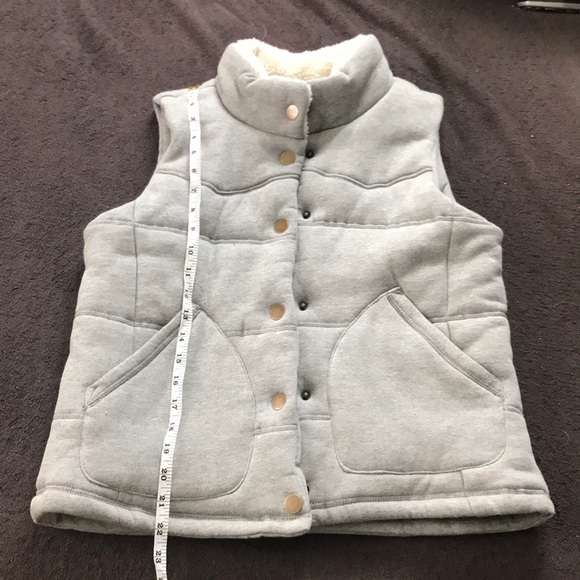 Thread & Supply 3 seasons vest - Picture 6 of 7